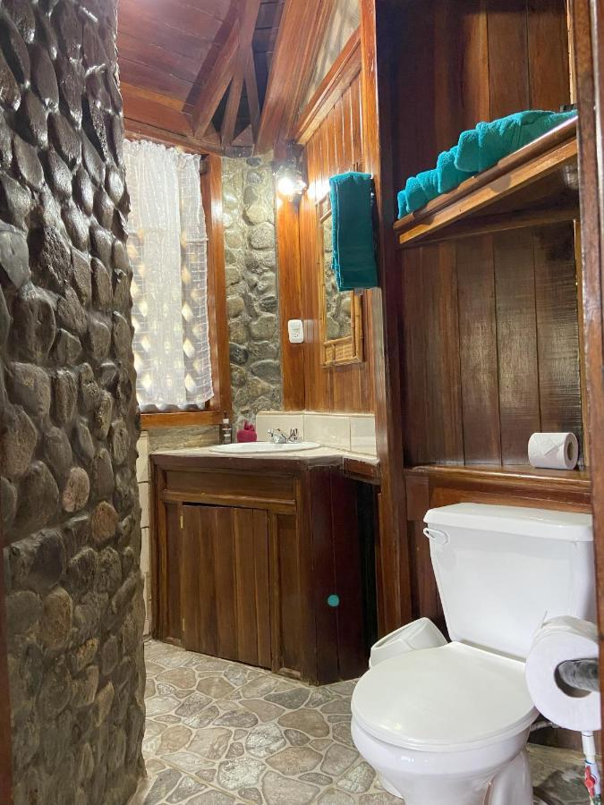 Bungalows Malu Cahuita Exterior photo